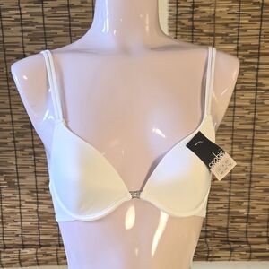 NWT Coobie Underwire Lightle Padded Bra